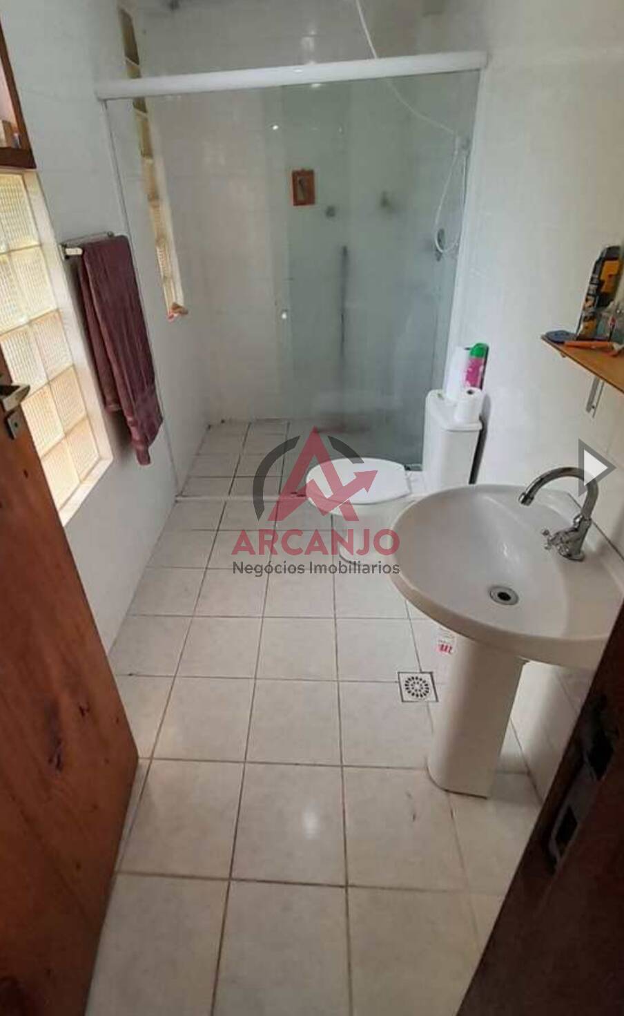 Casa à venda com 4 quartos, 200m² - Foto 10