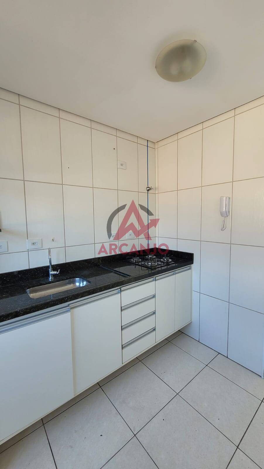 Apartamento à venda com 2 quartos, 66m² - Foto 11