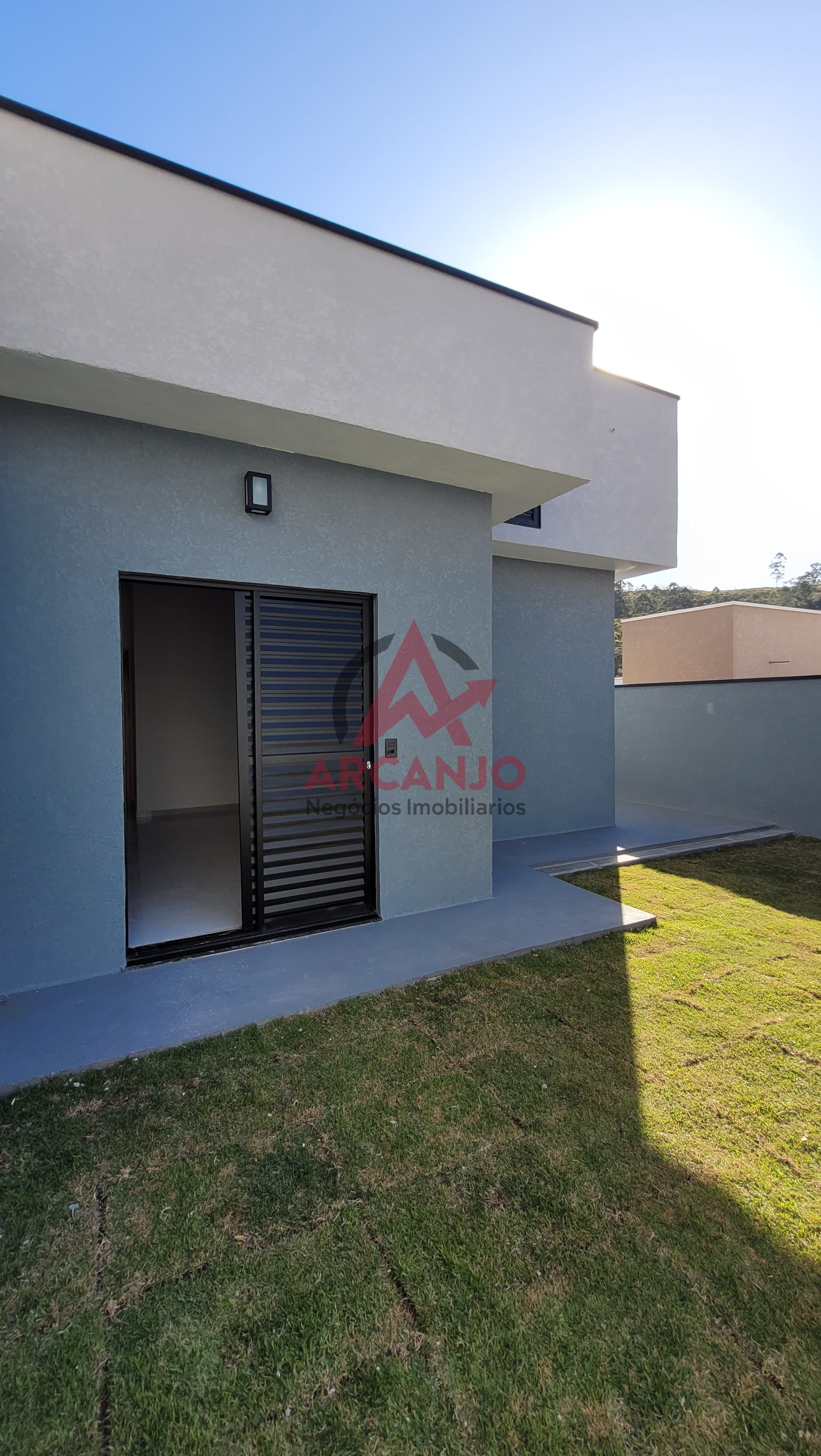 Casa à venda com 2 quartos, 77m² - Foto 14