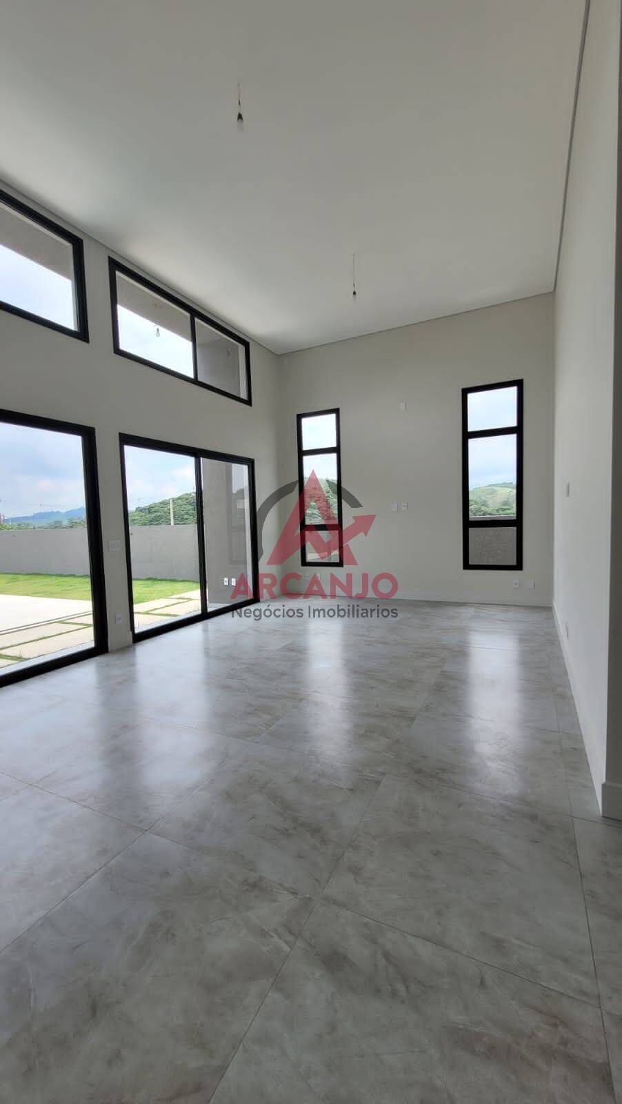 Casa à venda com 3 quartos, 266m² - Foto 12