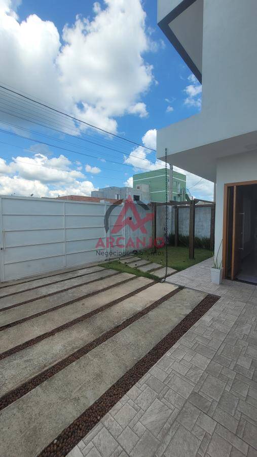 Casa à venda com 3 quartos, 115m² - Foto 2