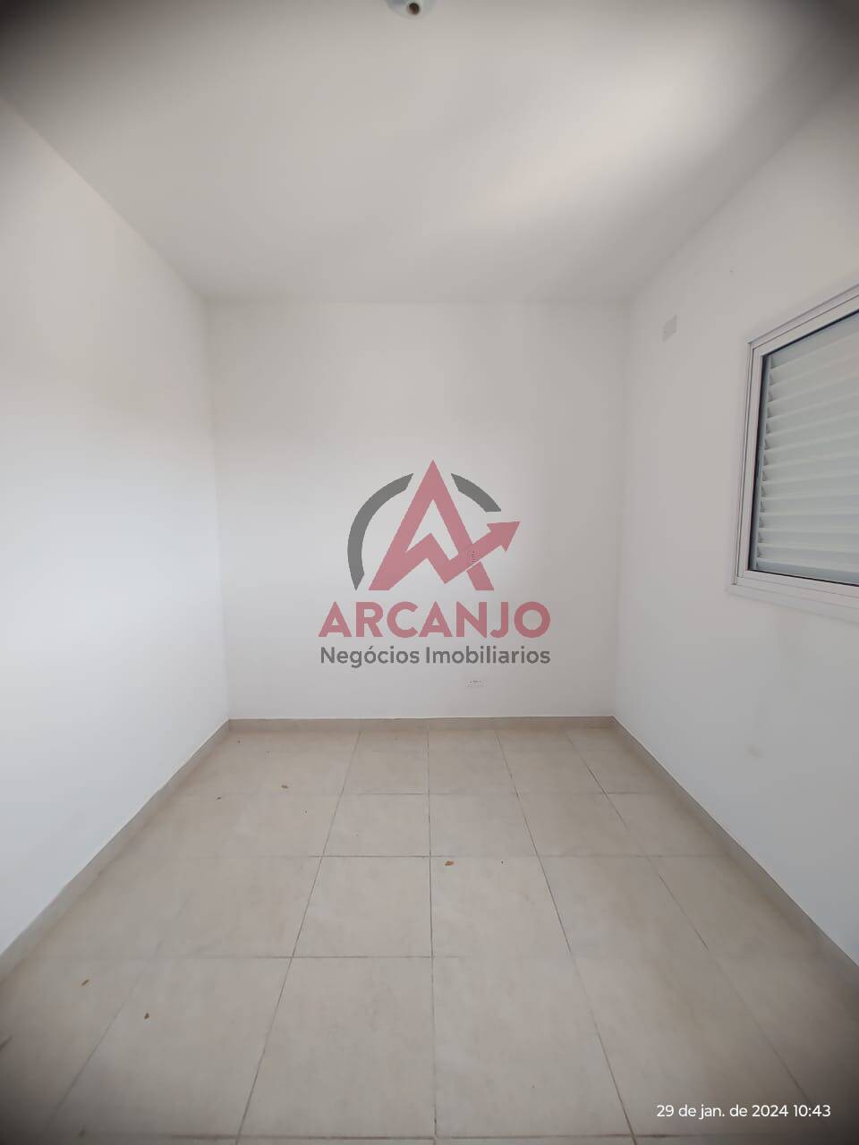 Apartamento para alugar com 2 quartos, 80m² - Foto 13