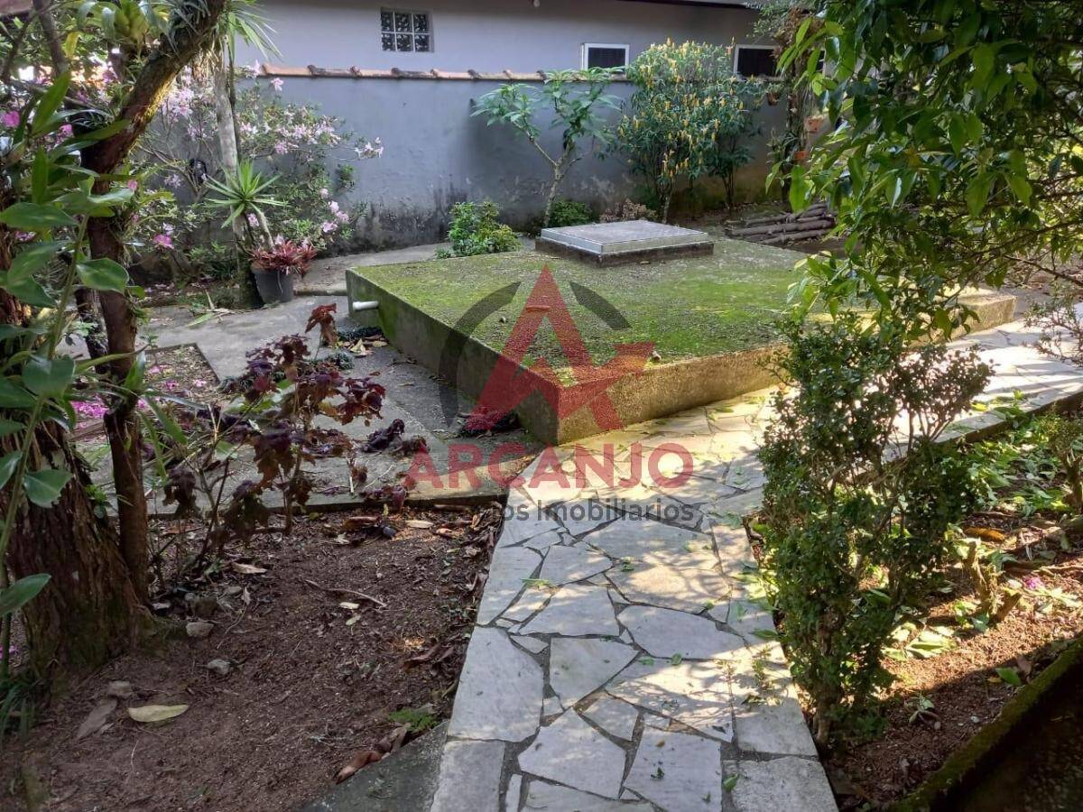 Sobrado à venda com 2 quartos, 166m² - Foto 4