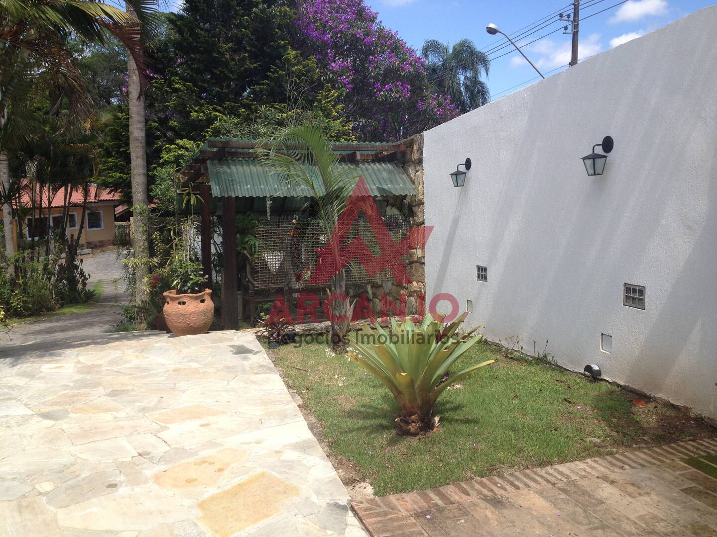 Casa à venda e aluguel com 4 quartos, 1200m² - Foto 24