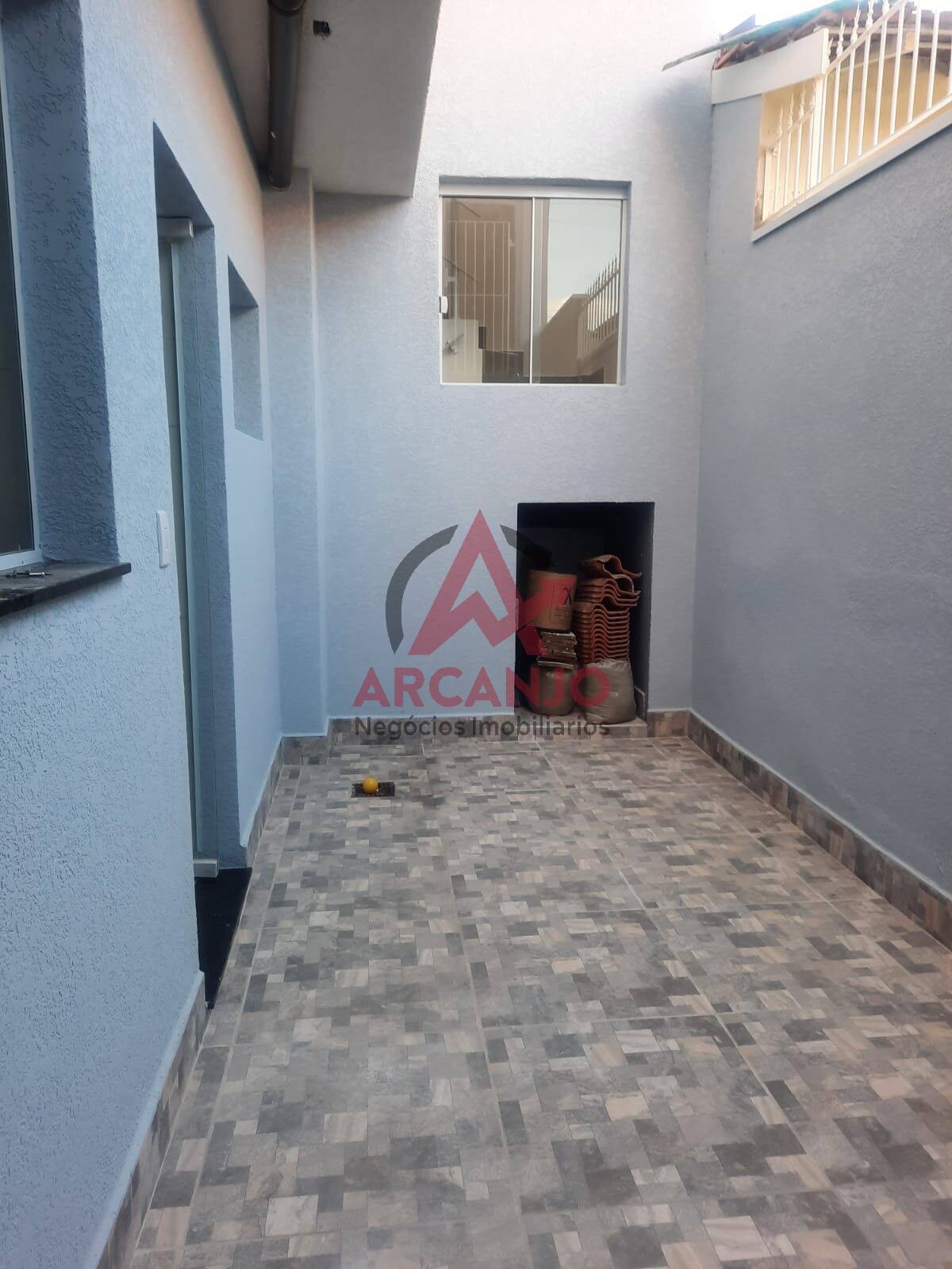 Casa à venda com 3 quartos, 225m² - Foto 8