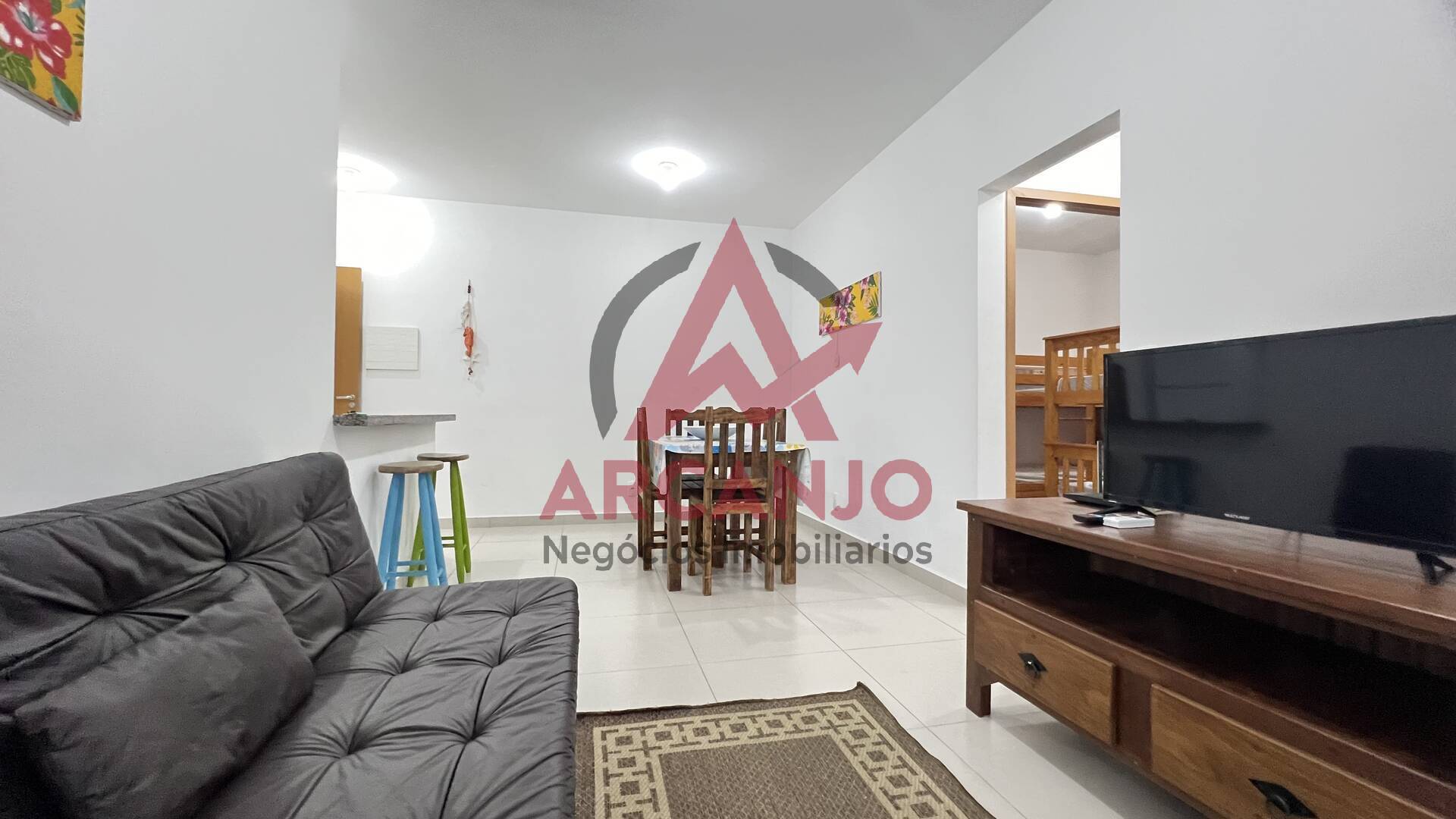 Apartamento à venda com 2 quartos, 67m² - Foto 4