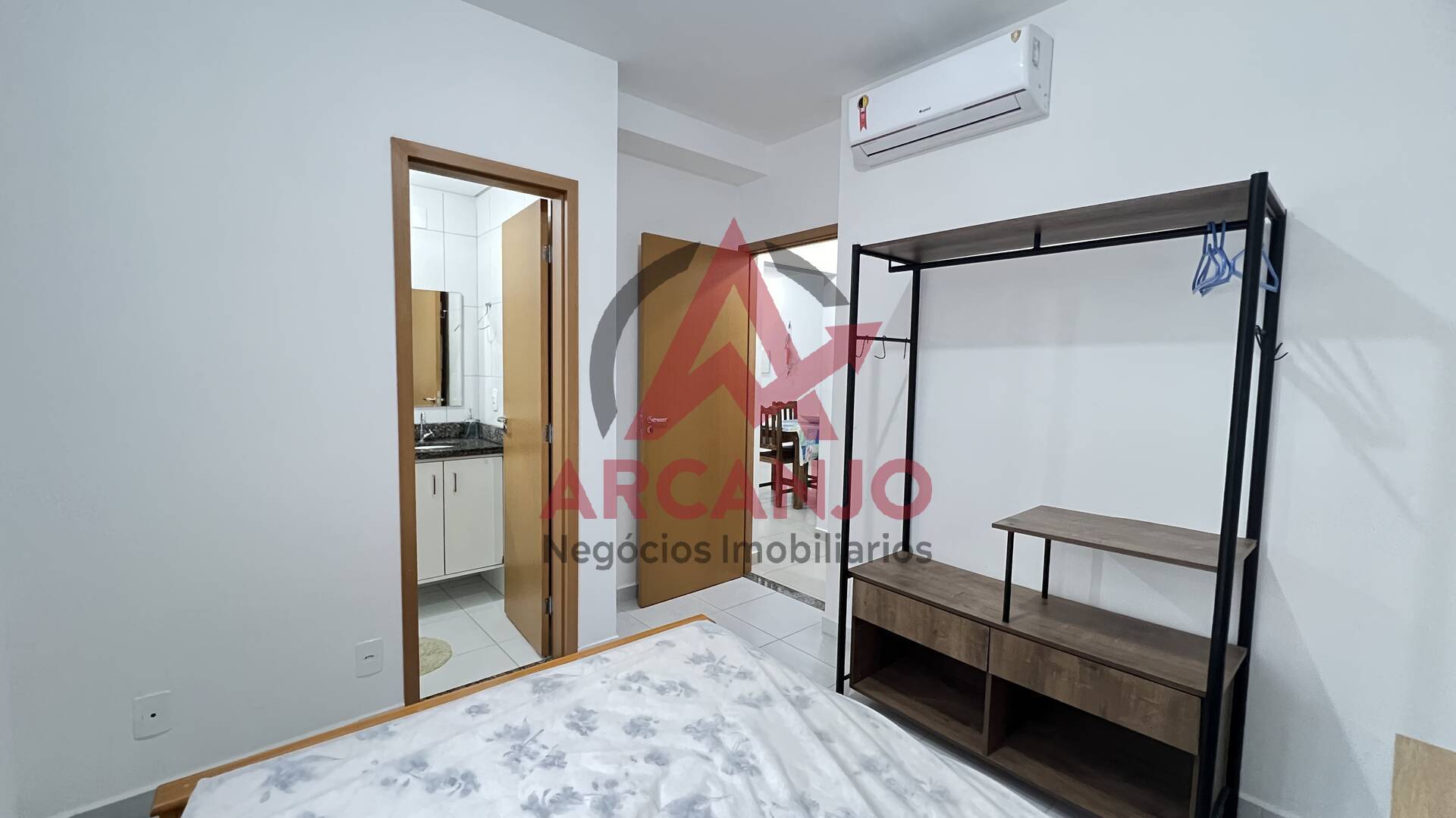 Apartamento à venda com 2 quartos, 67m² - Foto 8