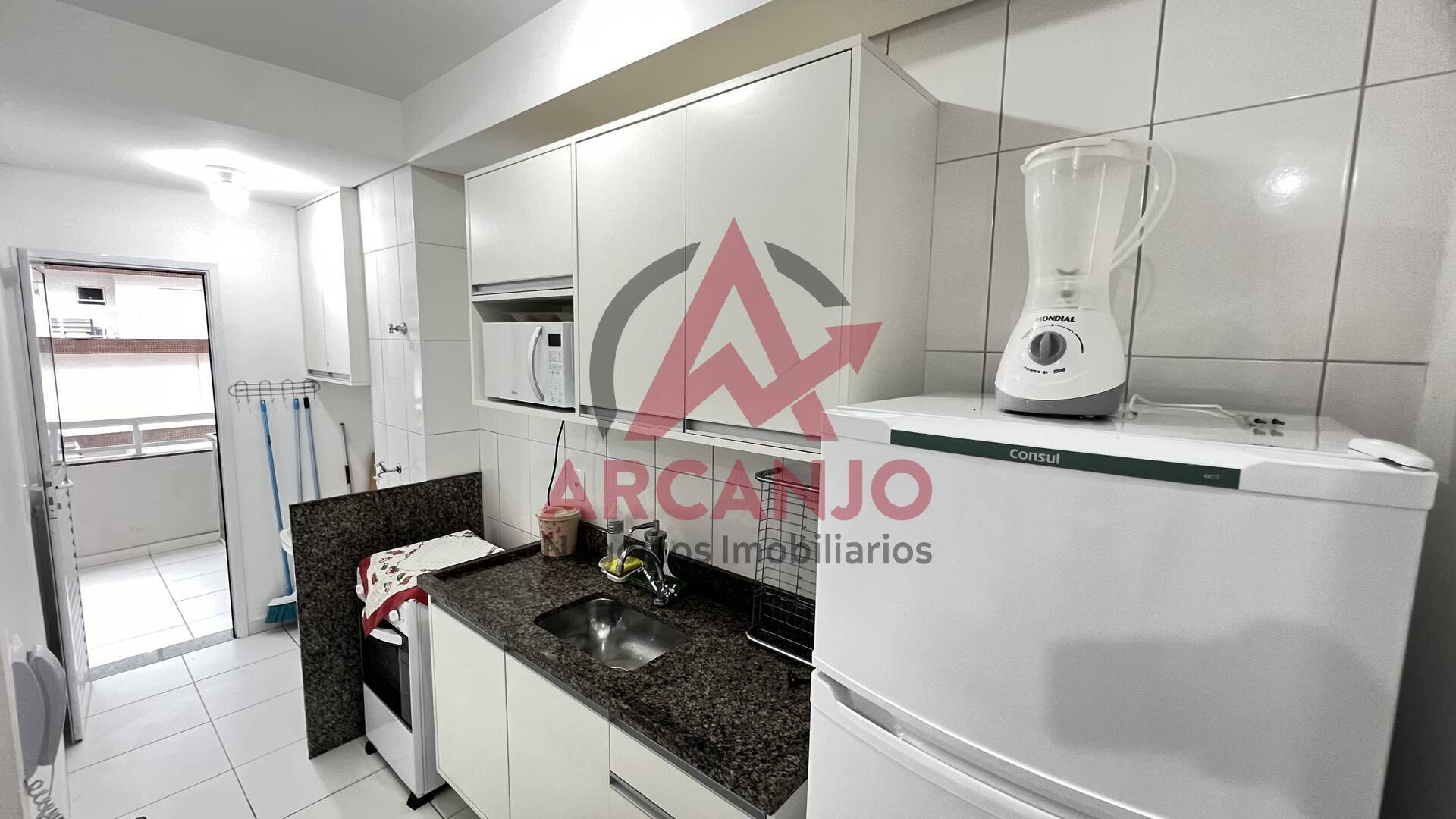 Apartamento à venda com 2 quartos, 67m² - Foto 17