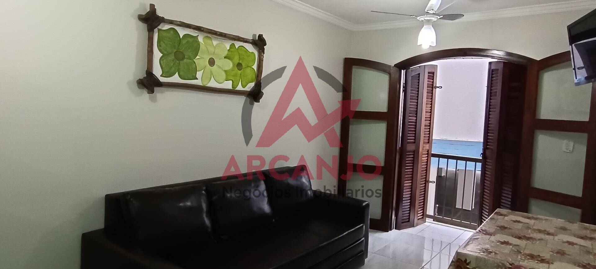 Apartamento à venda com 1 quarto, 45m² - Foto 1