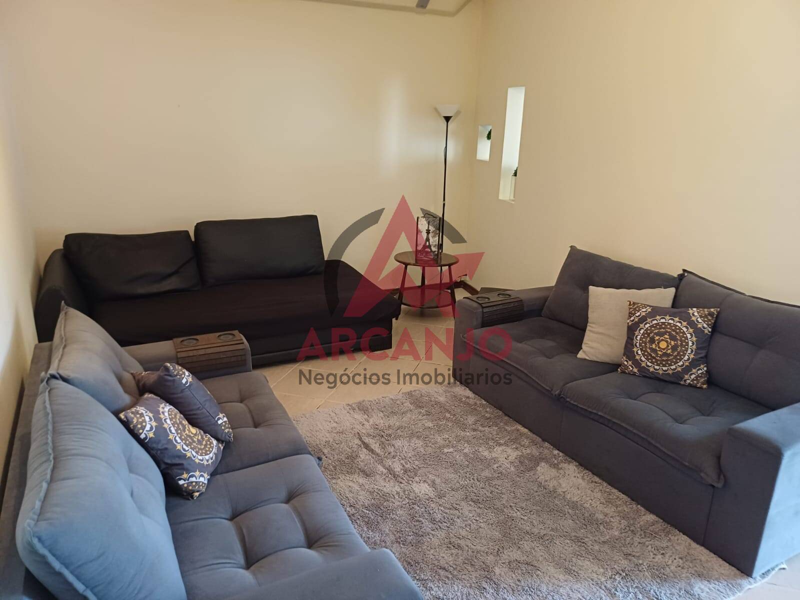 Casa à venda com 4 quartos, 650m² - Foto 10