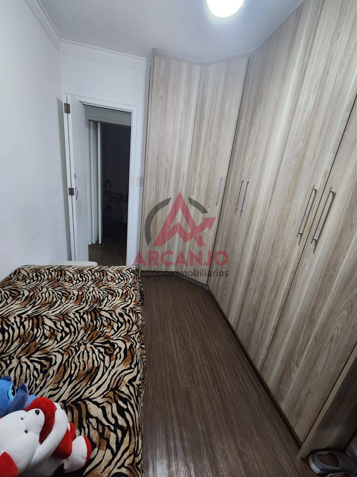 Apartamento à venda com 3 quartos, 67m² - Foto 9