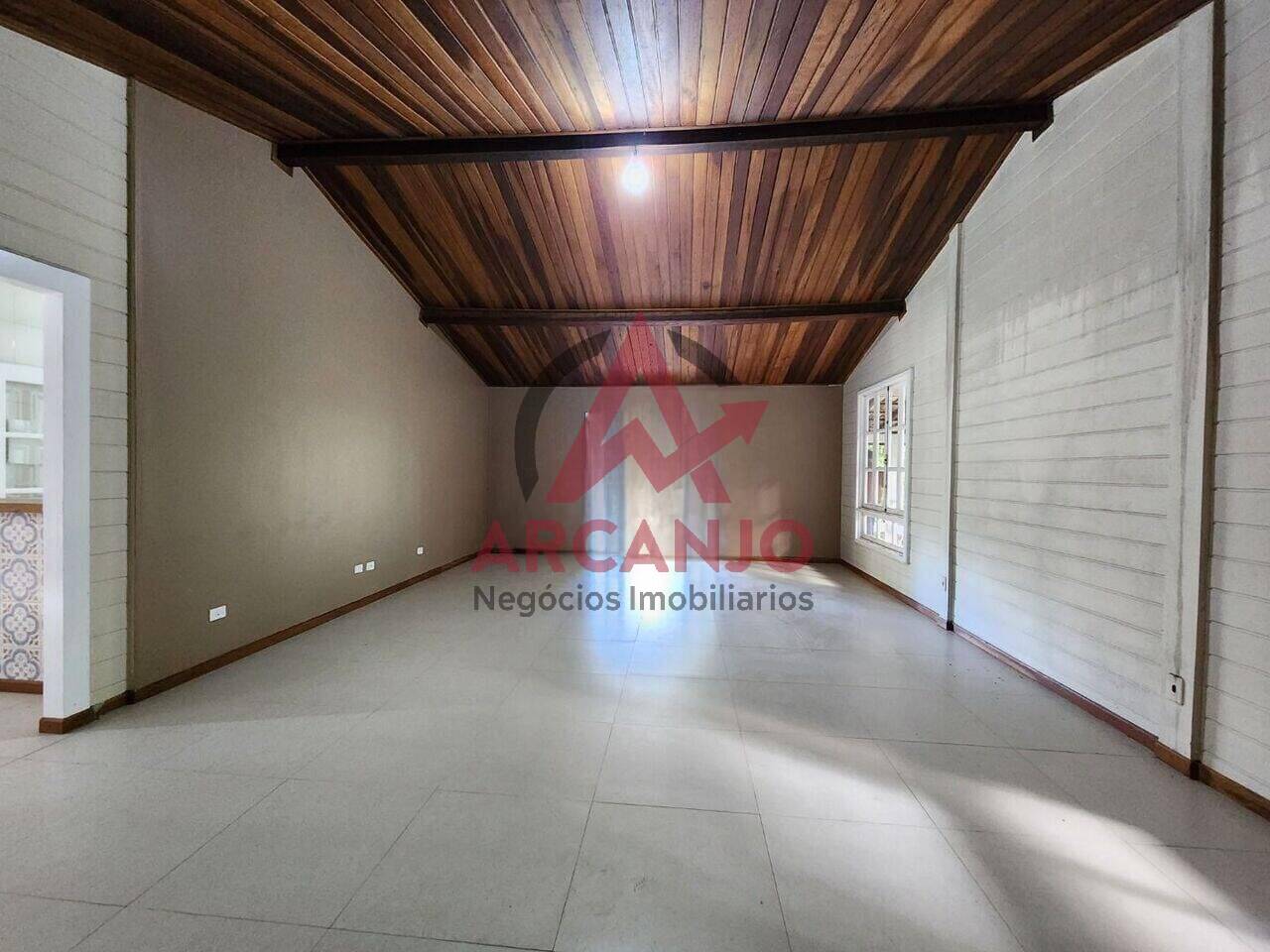 Casa à venda com 3 quartos, 350m² - Foto 8