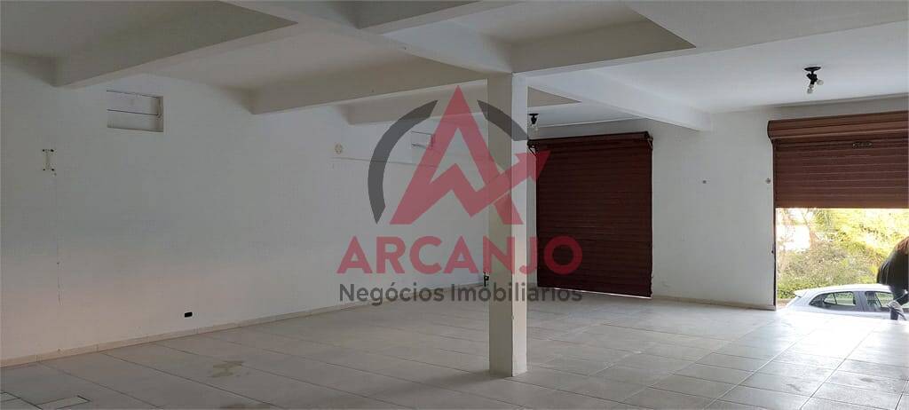 Casa à venda com 3 quartos, 290m² - Foto 2