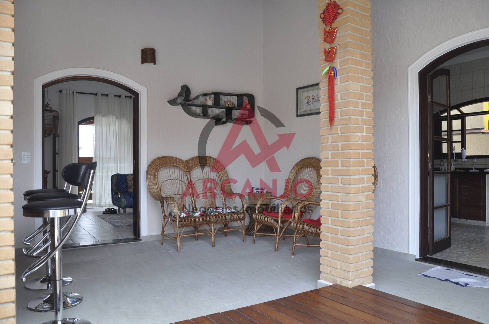 Casa à venda com 4 quartos, 200m² - Foto 41