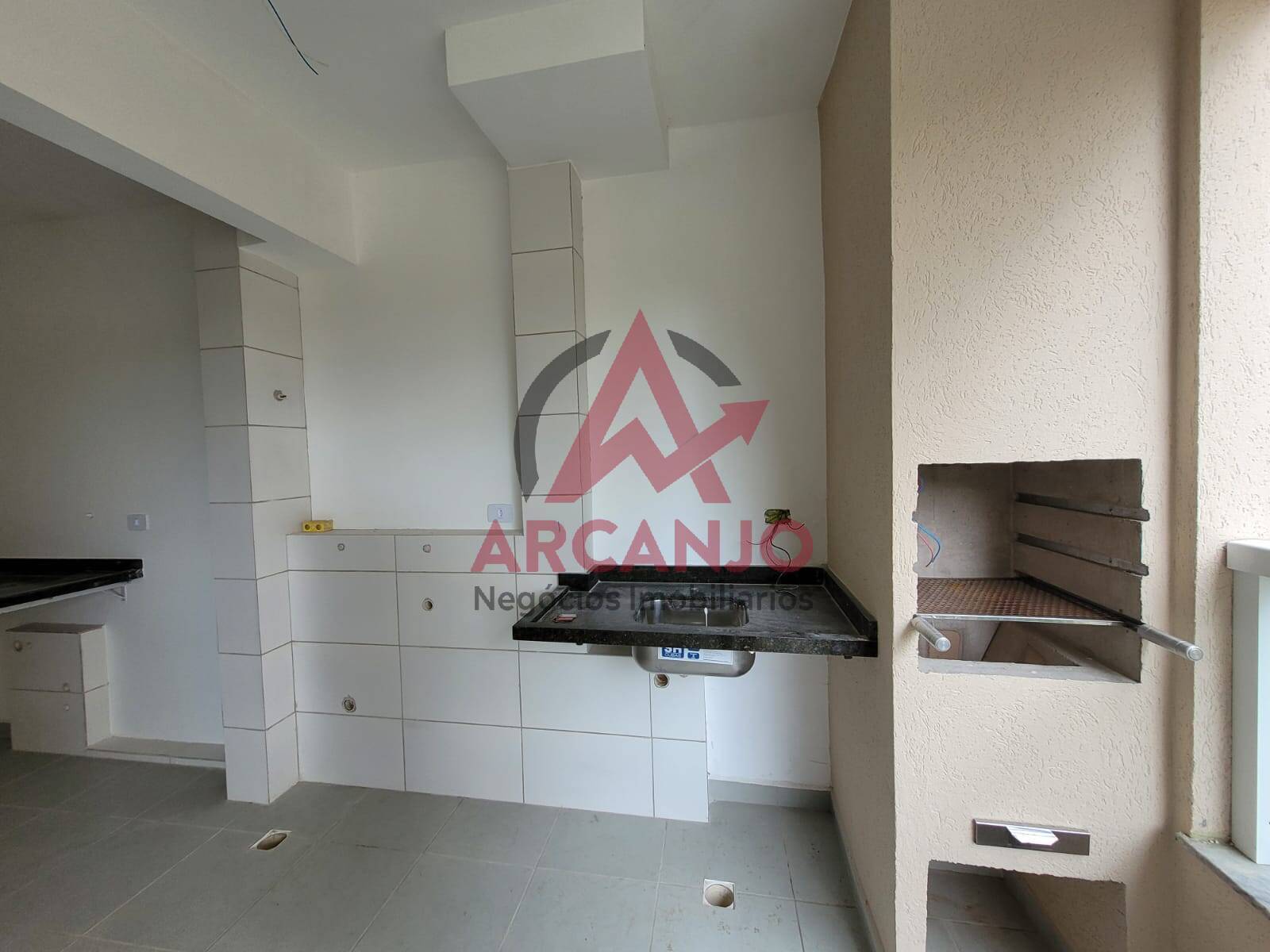 Apartamento à venda com 2 quartos, 75m² - Foto 4