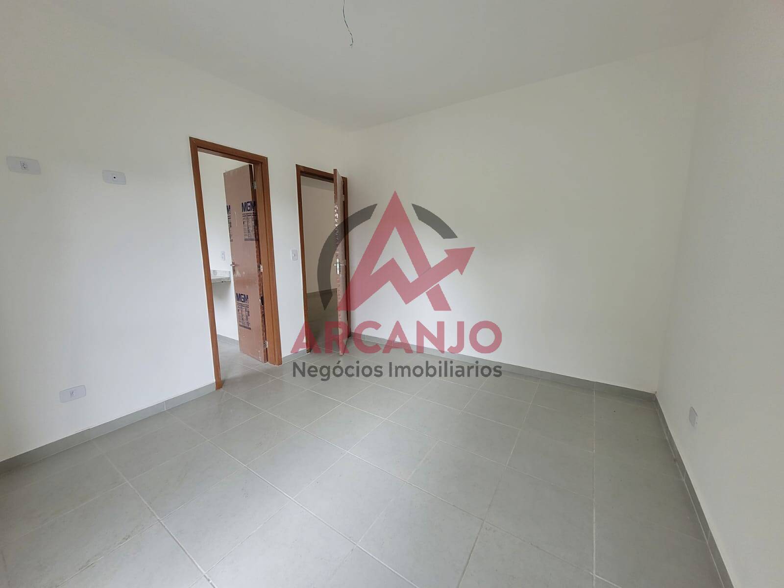 Apartamento à venda com 2 quartos, 75m² - Foto 10