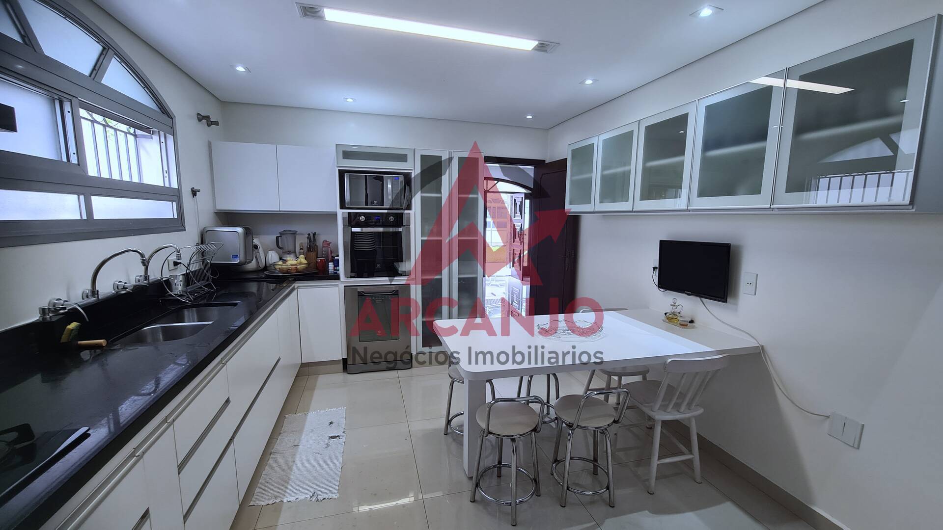 Sobrado à venda com 4 quartos, 440m² - Foto 27