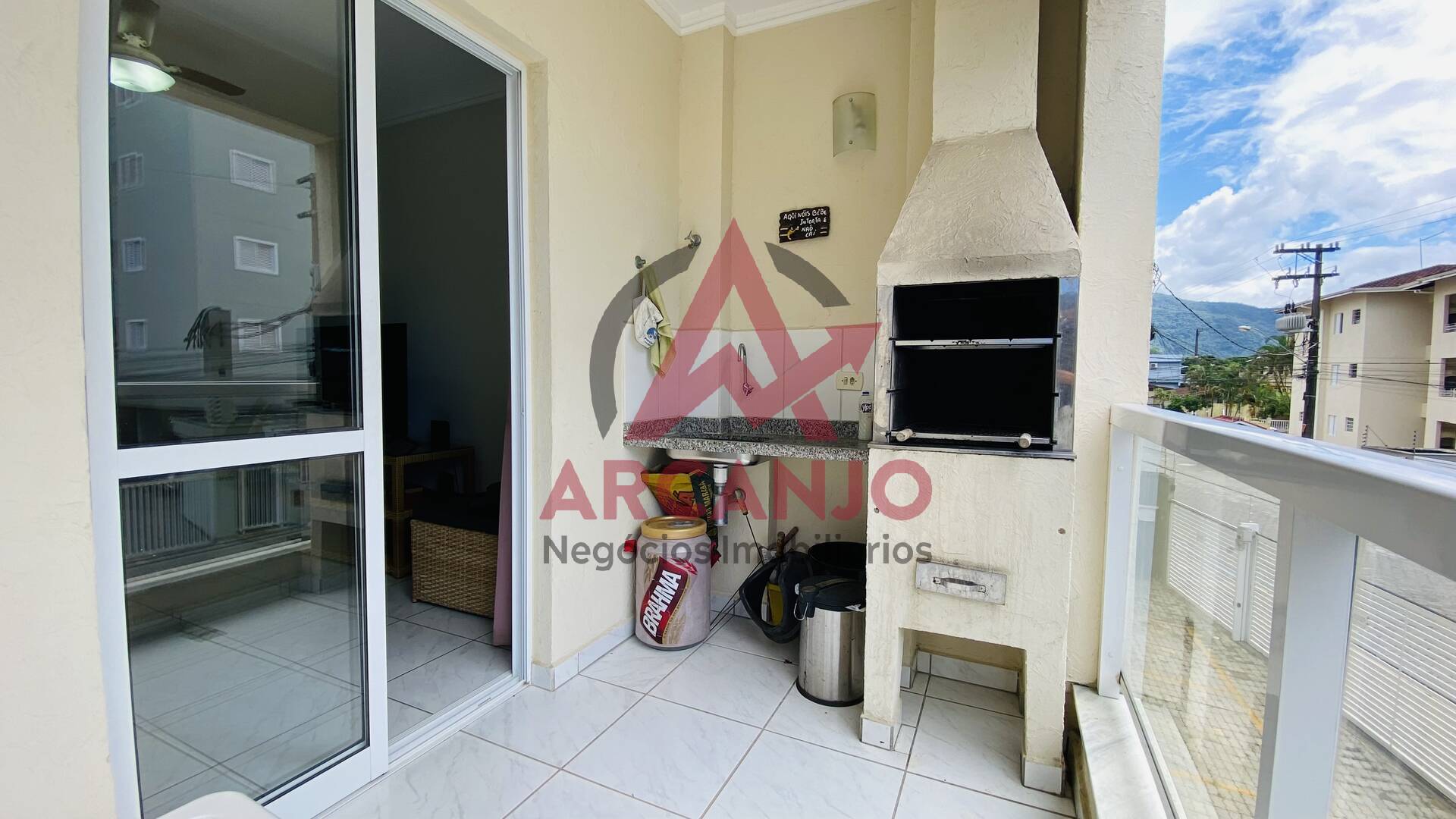 Apartamento à venda com 3 quartos, 97m² - Foto 13