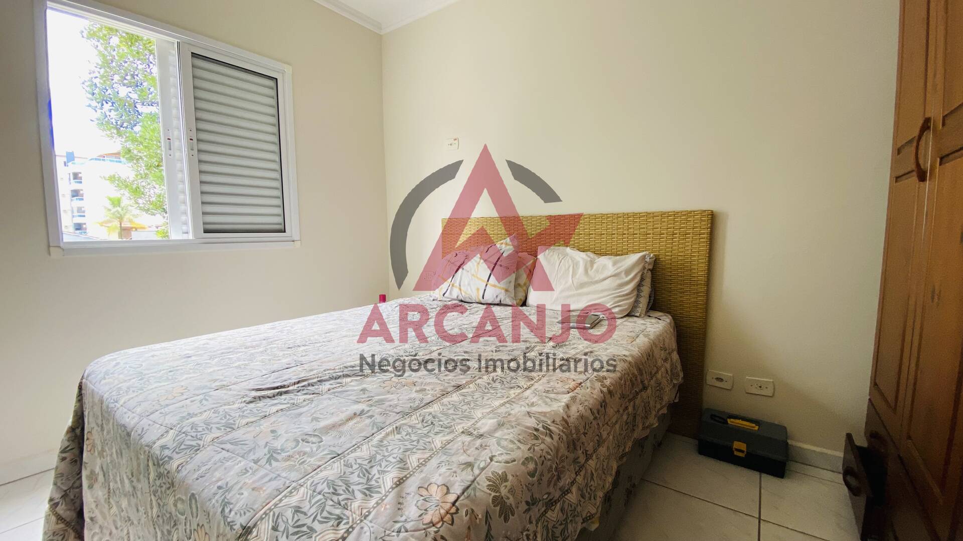 Apartamento à venda com 3 quartos, 97m² - Foto 15