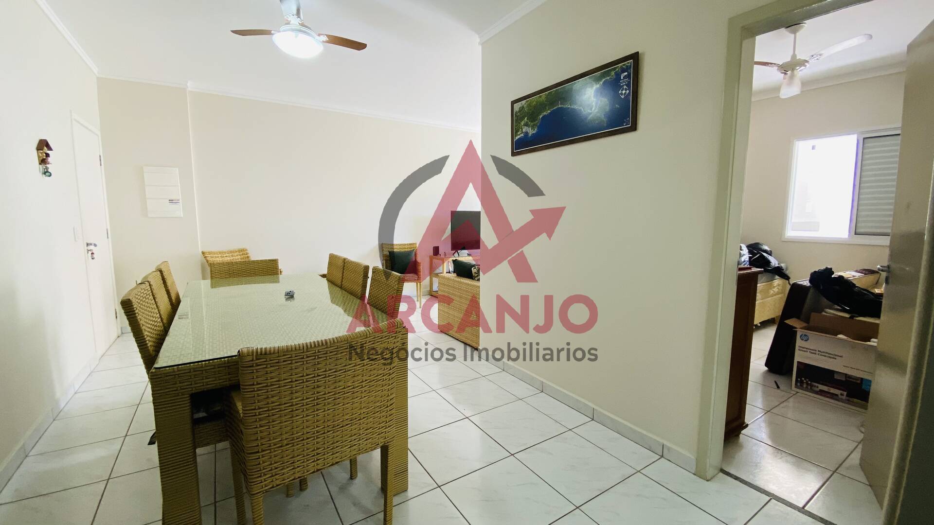 Apartamento à venda com 3 quartos, 97m² - Foto 4