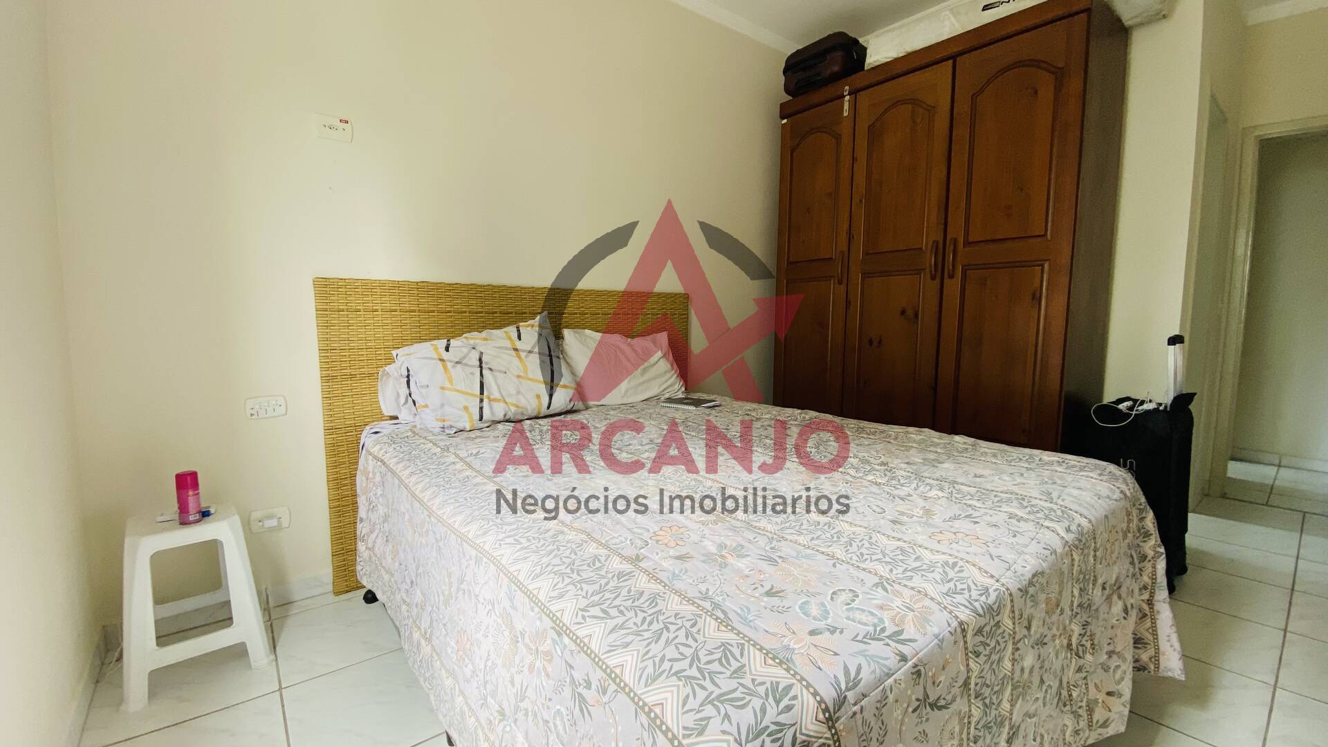 Apartamento à venda com 3 quartos, 97m² - Foto 18