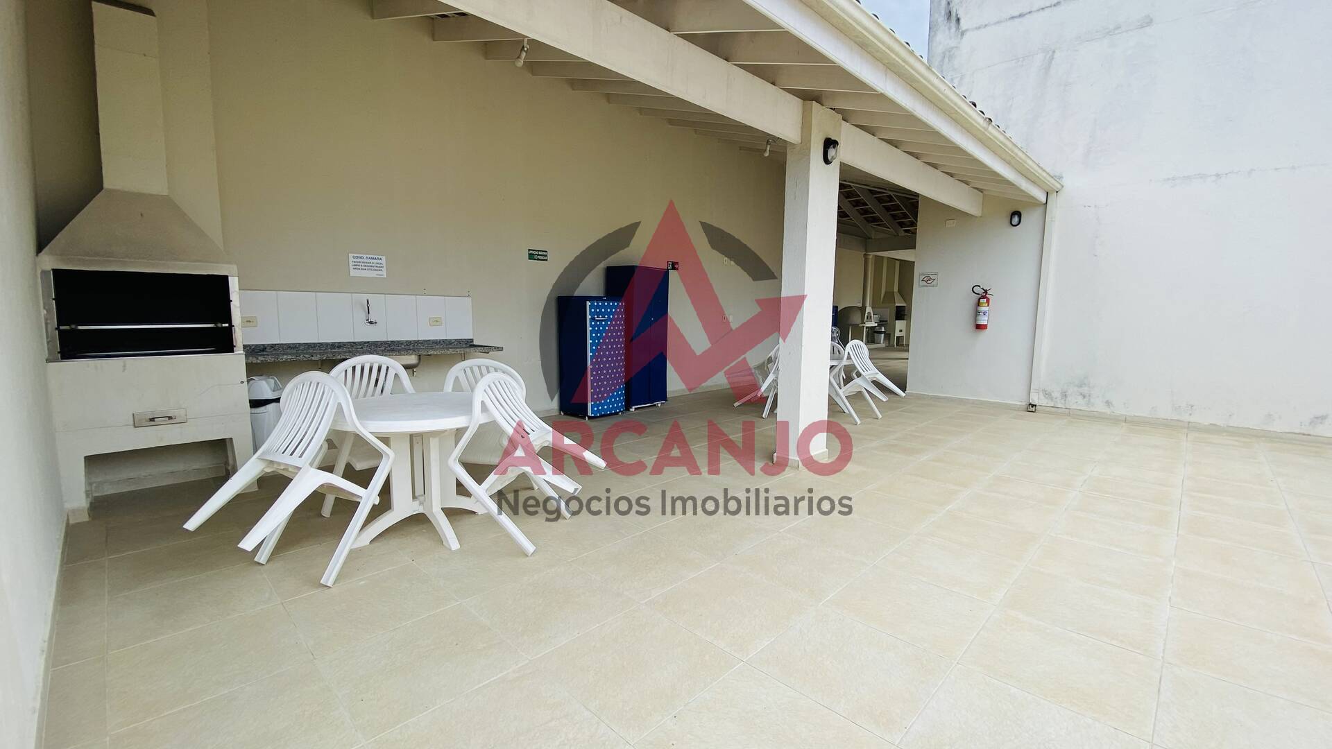 Apartamento à venda com 3 quartos, 97m² - Foto 30