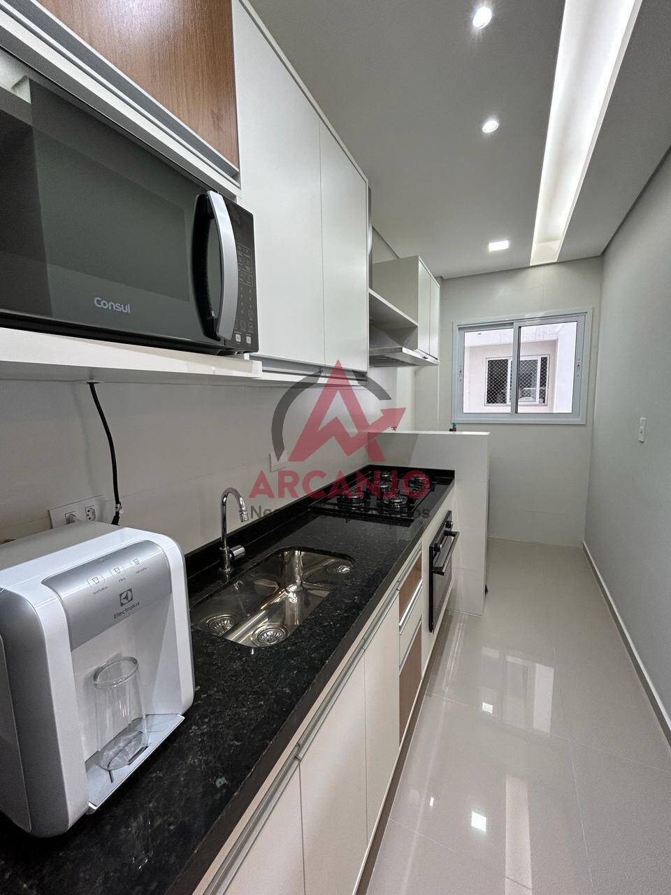 Apartamento à venda com 2 quartos, 75m² - Foto 13