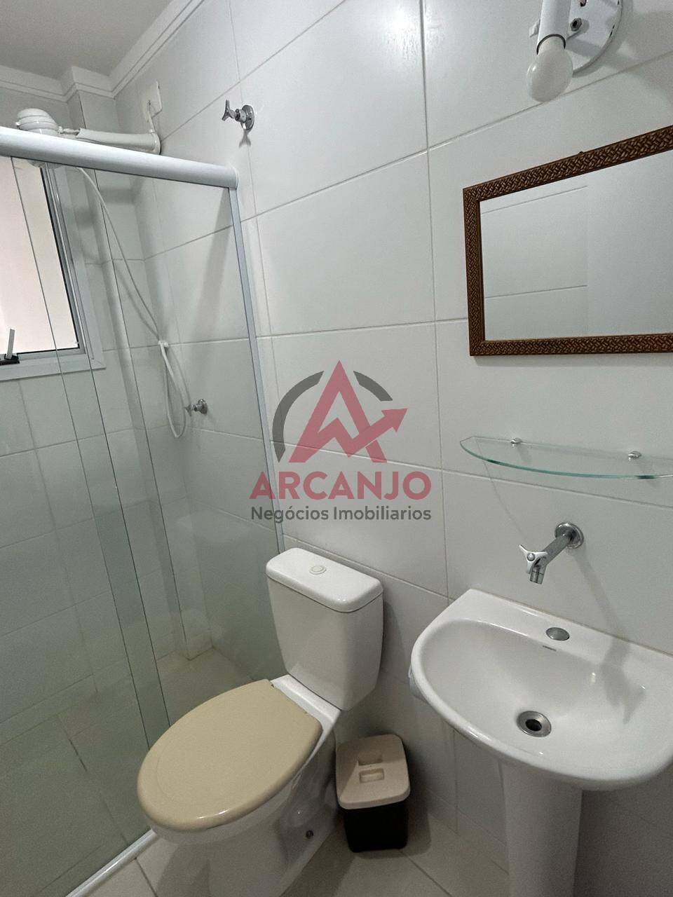 Apartamento à venda com 2 quartos, 70m² - Foto 9