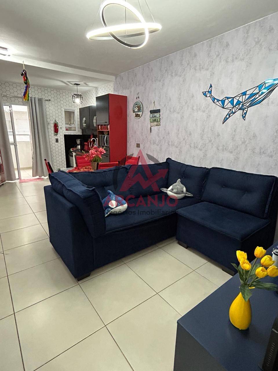 Apartamento à venda com 2 quartos, 70m² - Foto 1