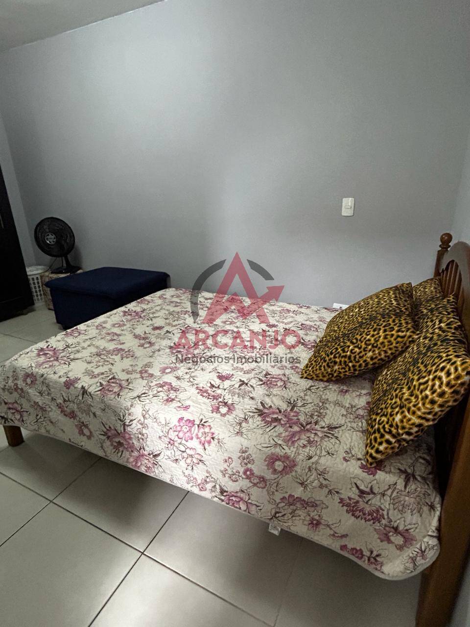 Apartamento à venda com 2 quartos, 70m² - Foto 8