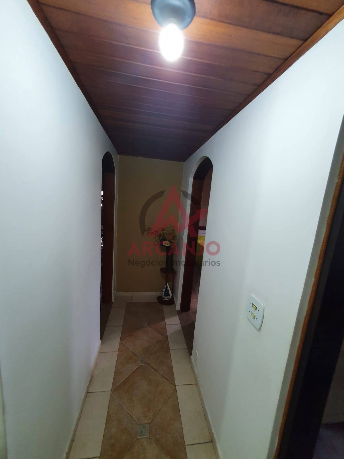 Casa para alugar com 2 quartos, 76m² - Foto 12