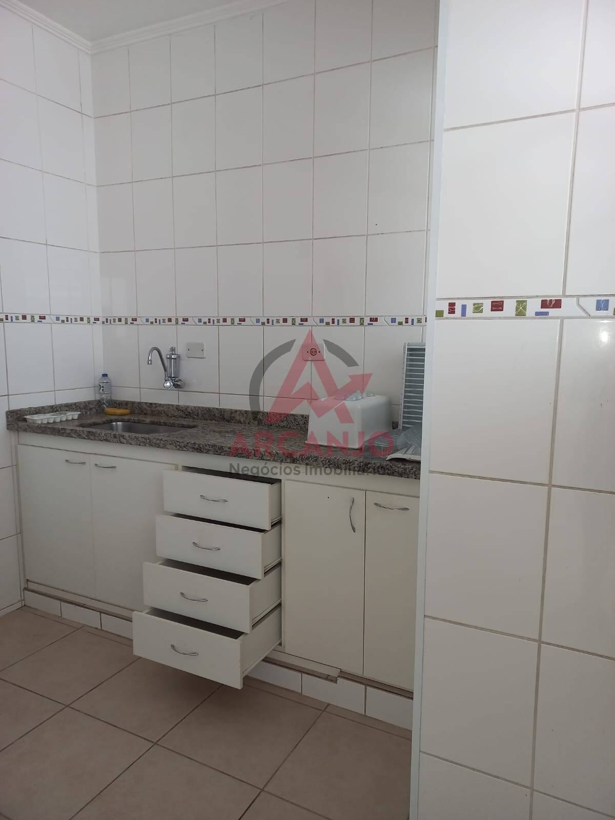 Apartamento à venda com 3 quartos, 124m² - Foto 6