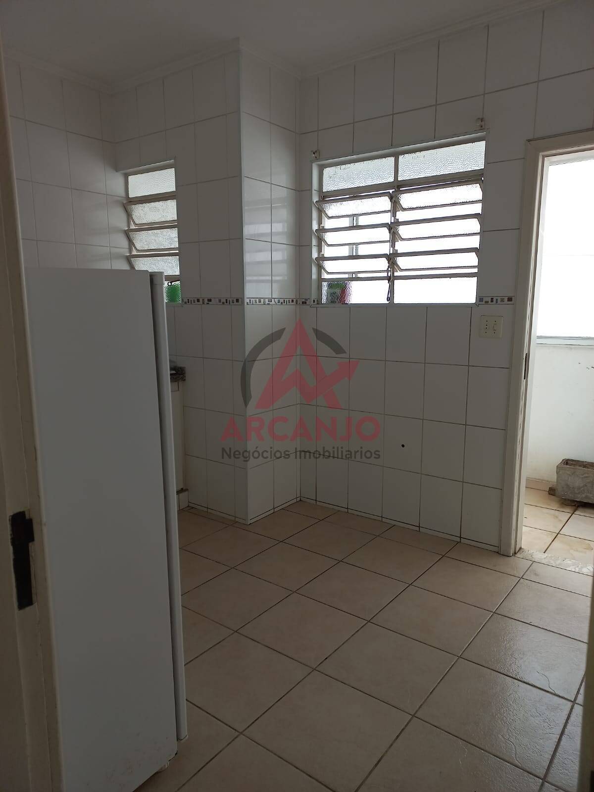 Apartamento à venda com 3 quartos, 124m² - Foto 12