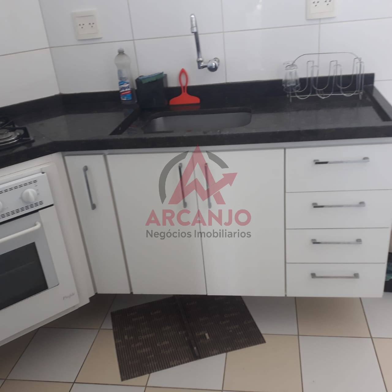 Apartamento à venda com 3 quartos, 96m² - Foto 8