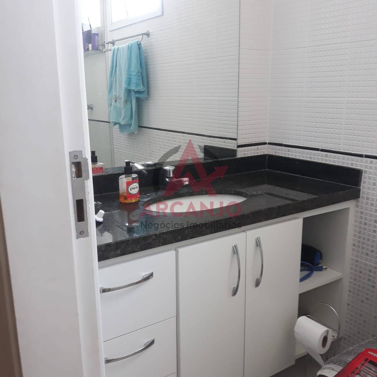 Apartamento à venda com 3 quartos, 96m² - Foto 19