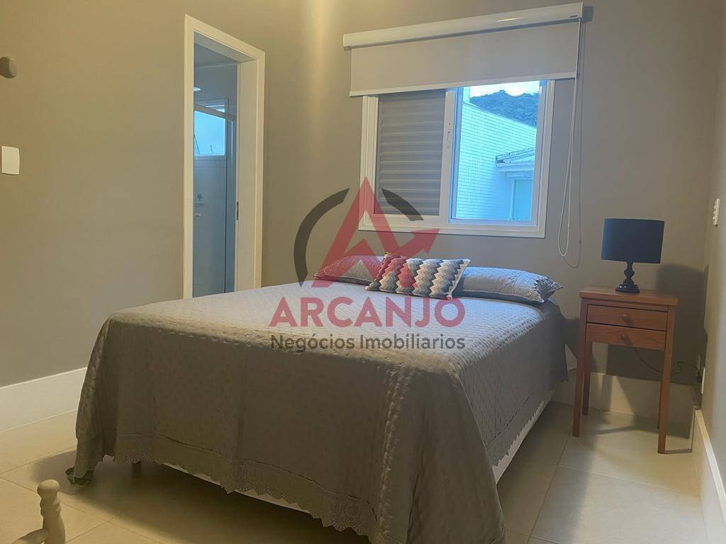 Apartamento à venda com 3 quartos, 174m² - Foto 17