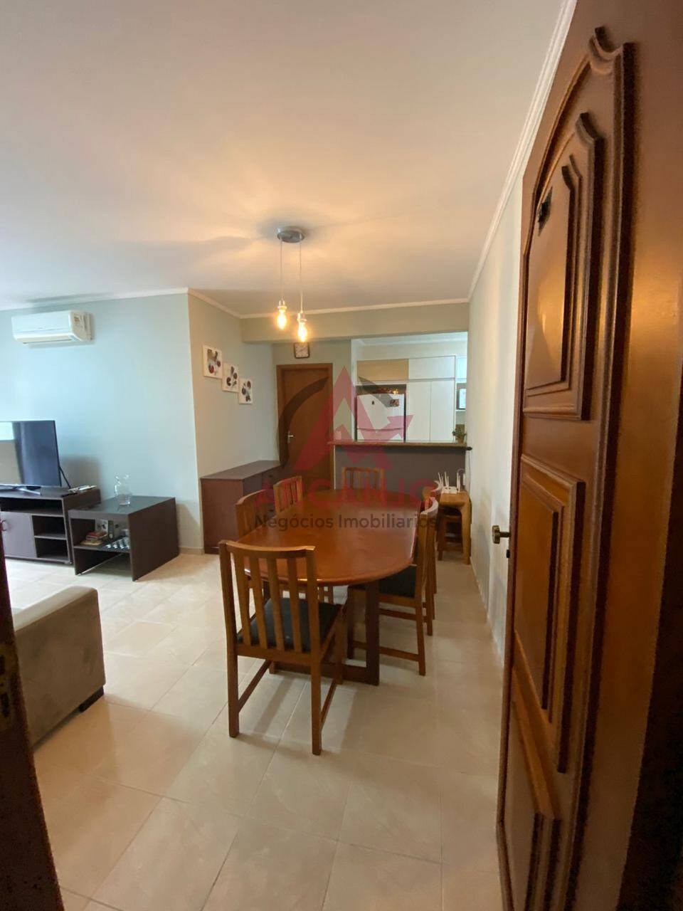 Apartamento à venda com 3 quartos, 97m² - Foto 5