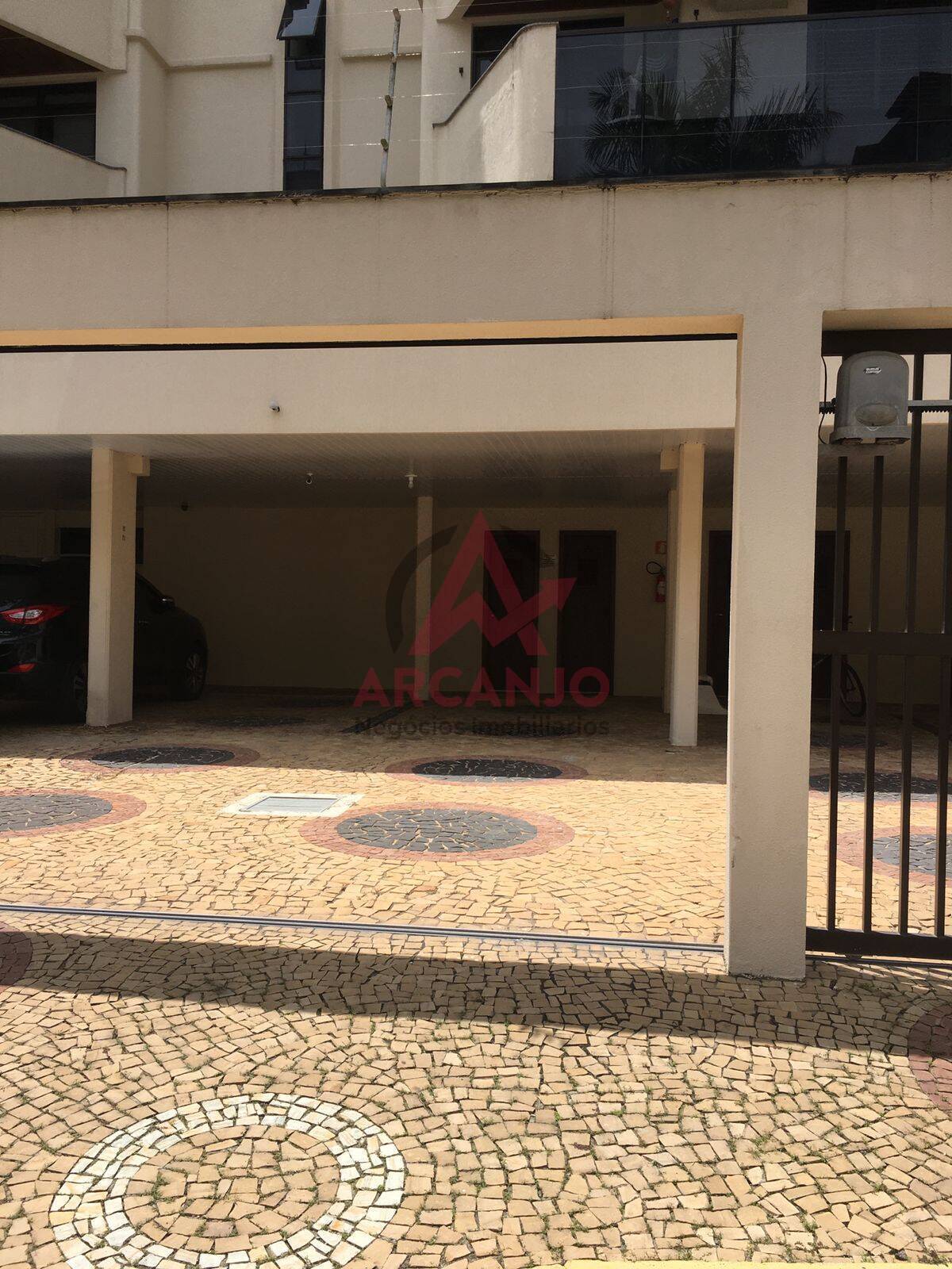 Apartamento à venda com 3 quartos, 97m² - Foto 24