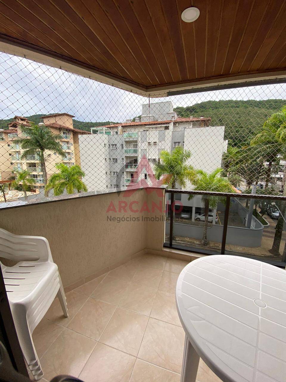 Apartamento à venda com 3 quartos, 97m² - Foto 22