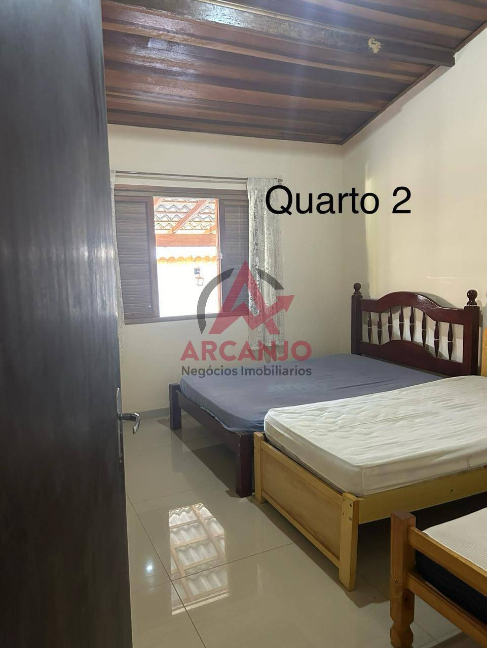 Casa à venda com 6 quartos, 1000m² - Foto 3