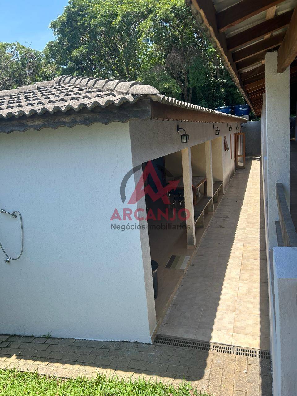 Casa à venda com 6 quartos, 1000m² - Foto 25