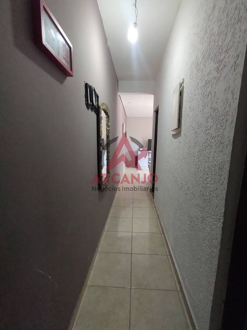 Casa à venda com 3 quartos, 150m² - Foto 4