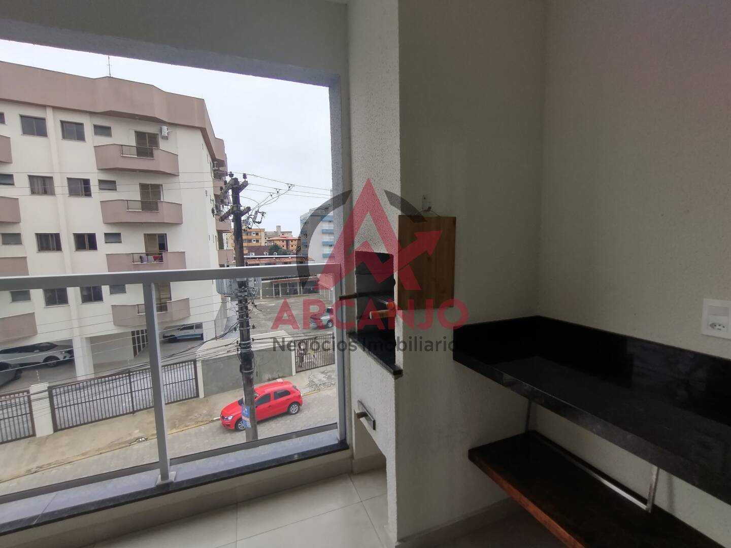 Apartamento à venda com 2 quartos, 70m² - Foto 7