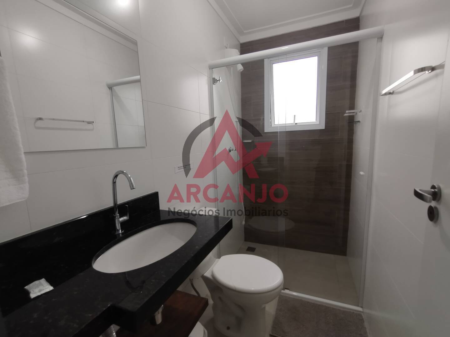 Apartamento à venda com 2 quartos, 70m² - Foto 11