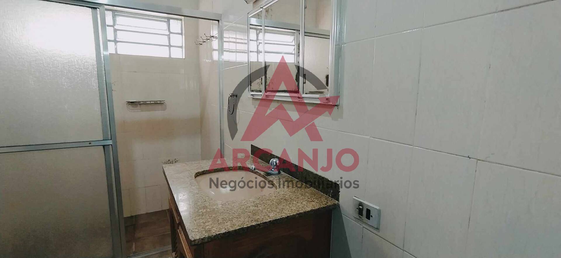 Casa à venda com 4 quartos, 400m² - Foto 37