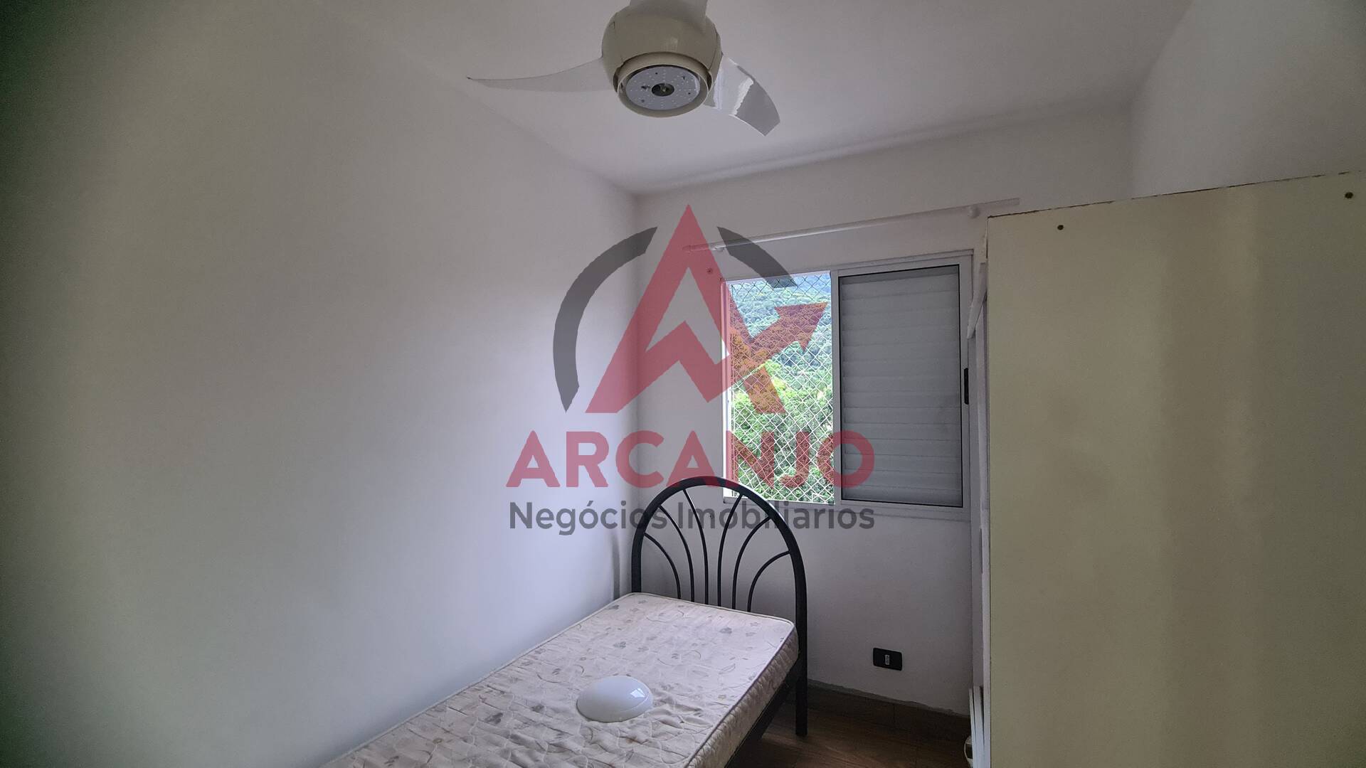 Apartamento à venda com 2 quartos, 49m² - Foto 4