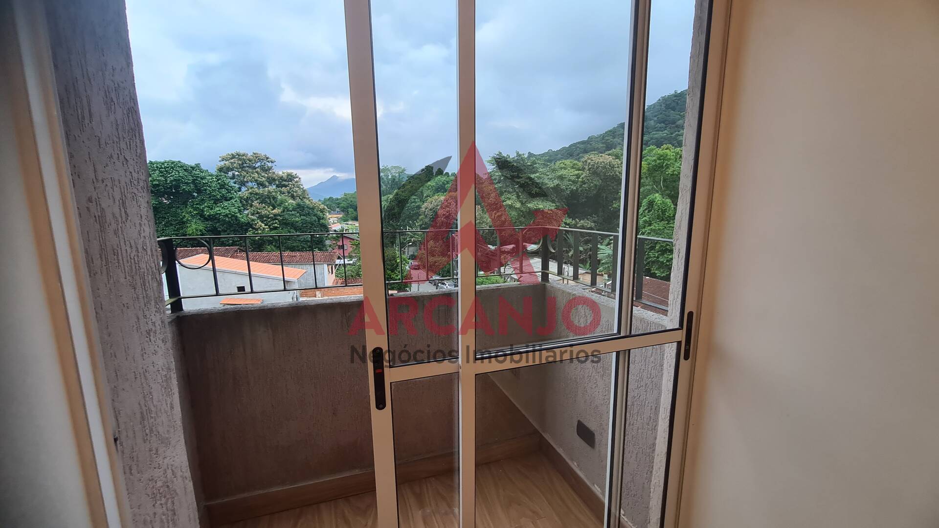 Apartamento à venda com 2 quartos, 49m² - Foto 1