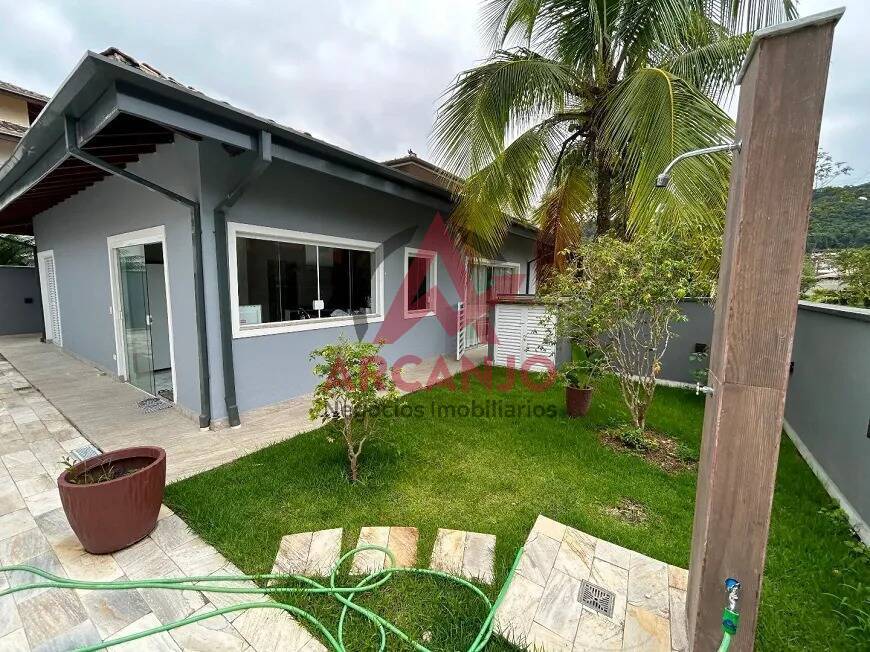 Casa à venda com 4 quartos, 200m² - Foto 1