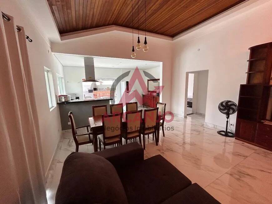 Casa à venda com 4 quartos, 200m² - Foto 20