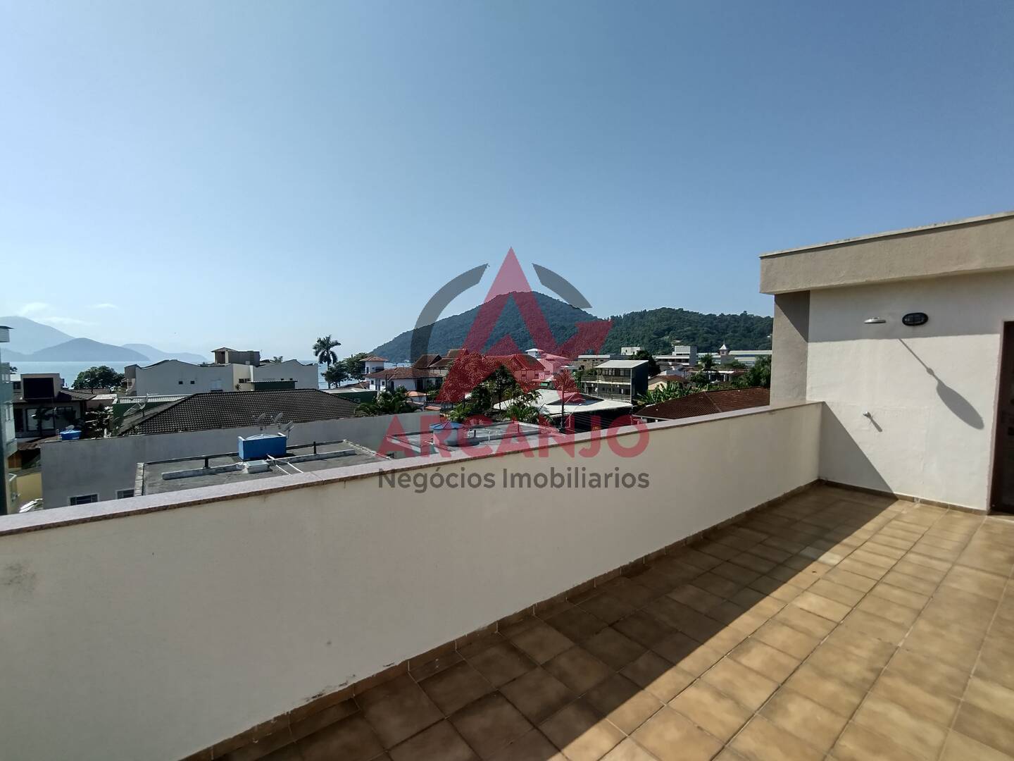 Apartamento à venda com 3 quartos, 172m² - Foto 1